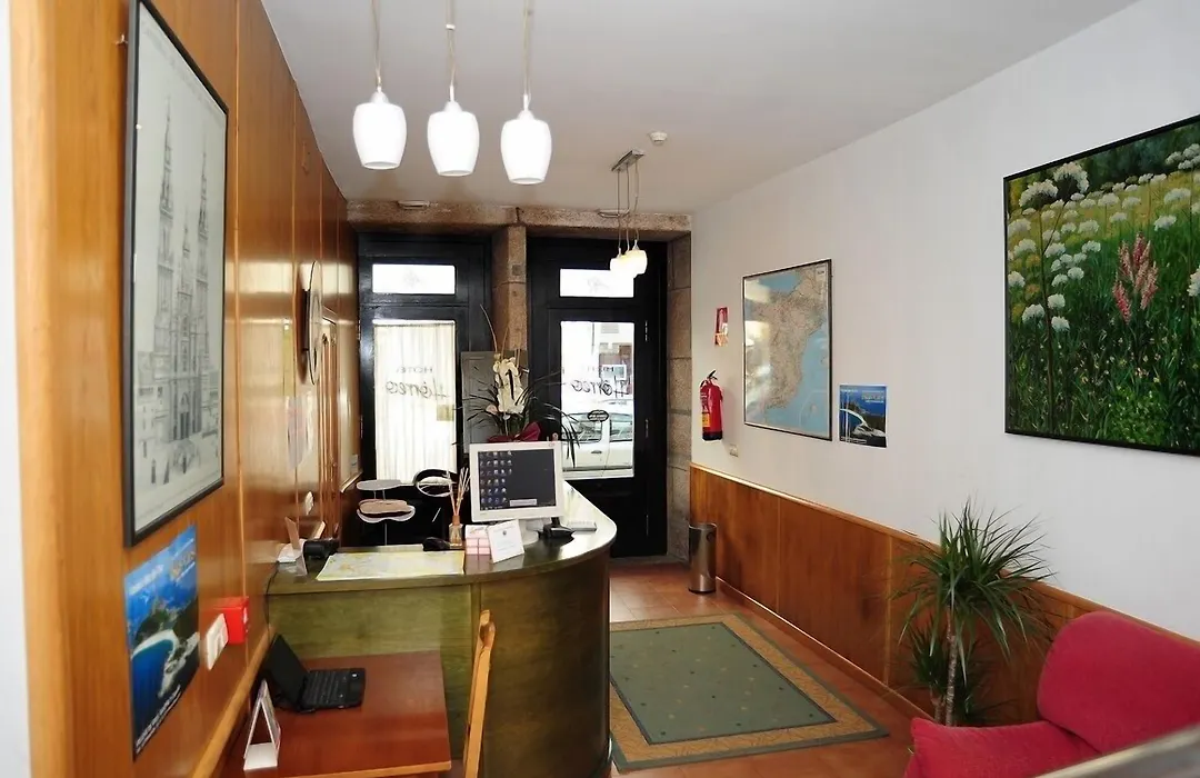 Hotel Hórreo-1
